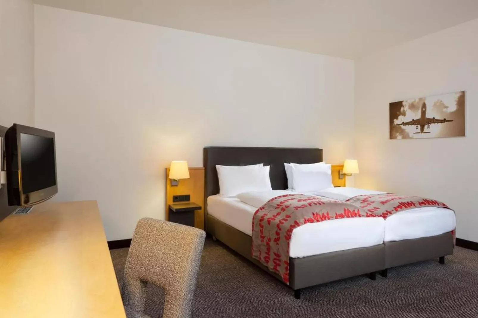 Holiday Inn Frankfurt Neu-Isenb - Superior Double Room - Schlafzimmer