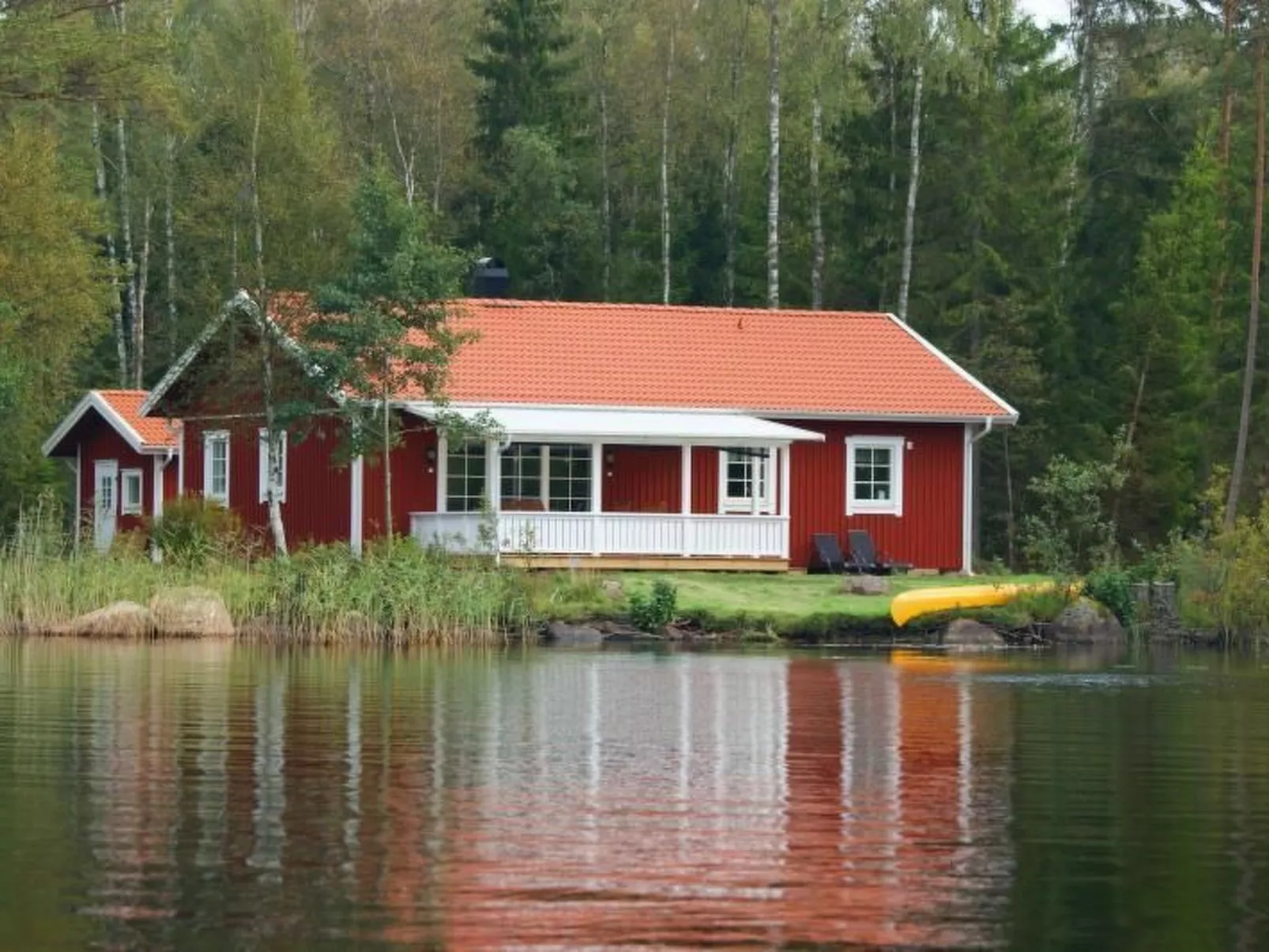 Gemütliches Holzhaus Udden mit eigenem Boot - Dehors