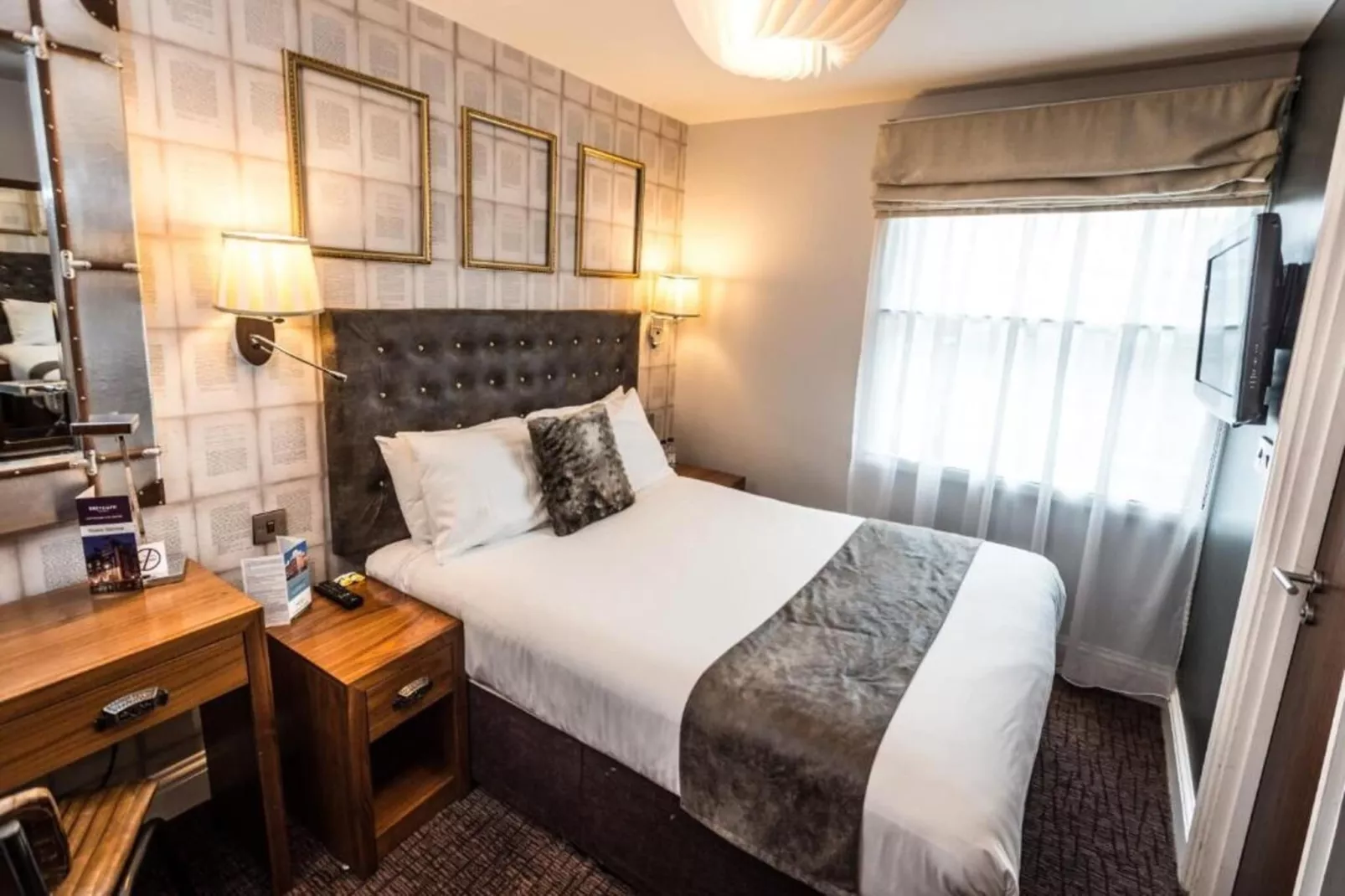 Deluxe Double Room - Schlafzimmer