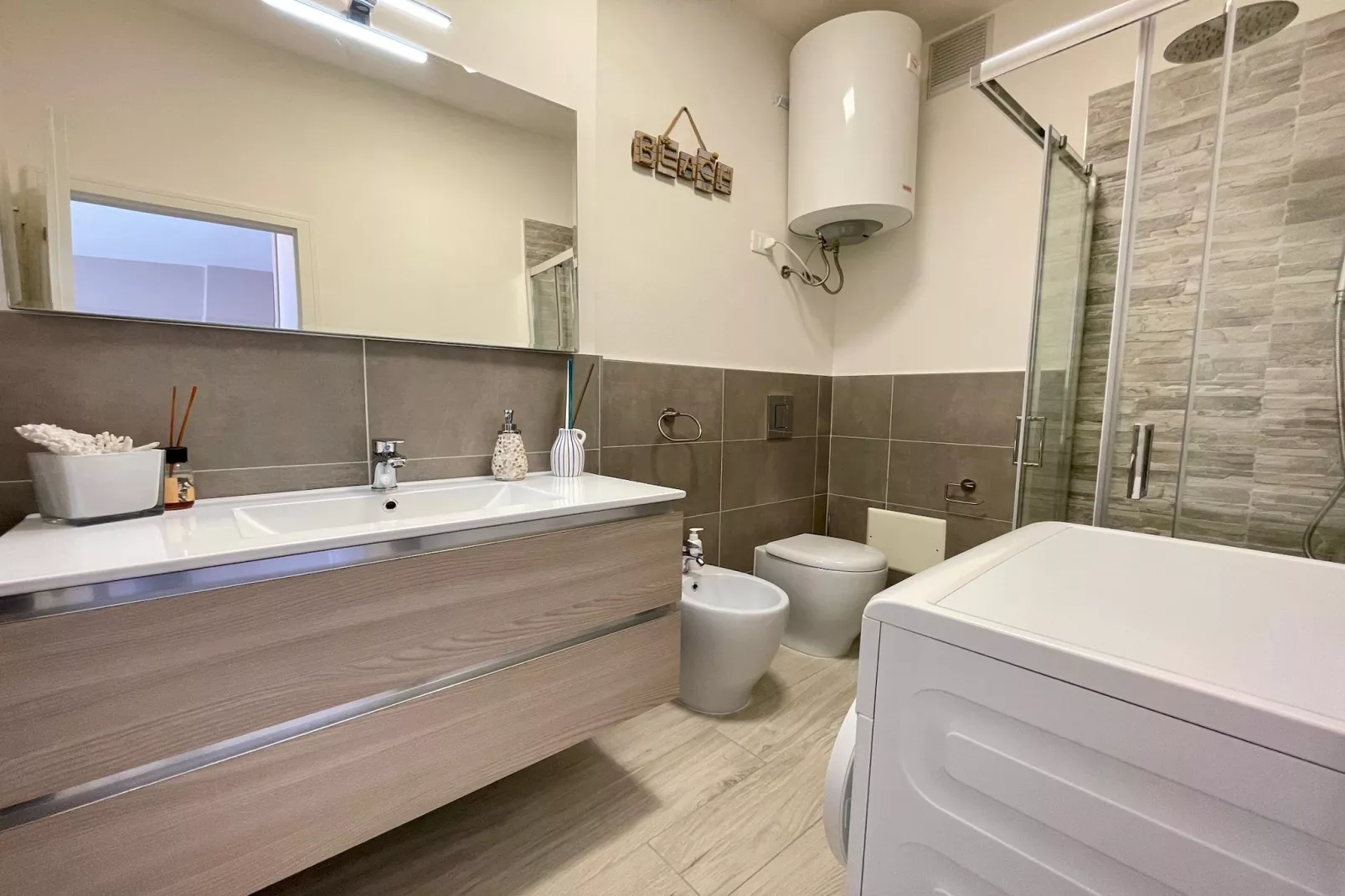 Nicesolo 47 - Badezimmer
