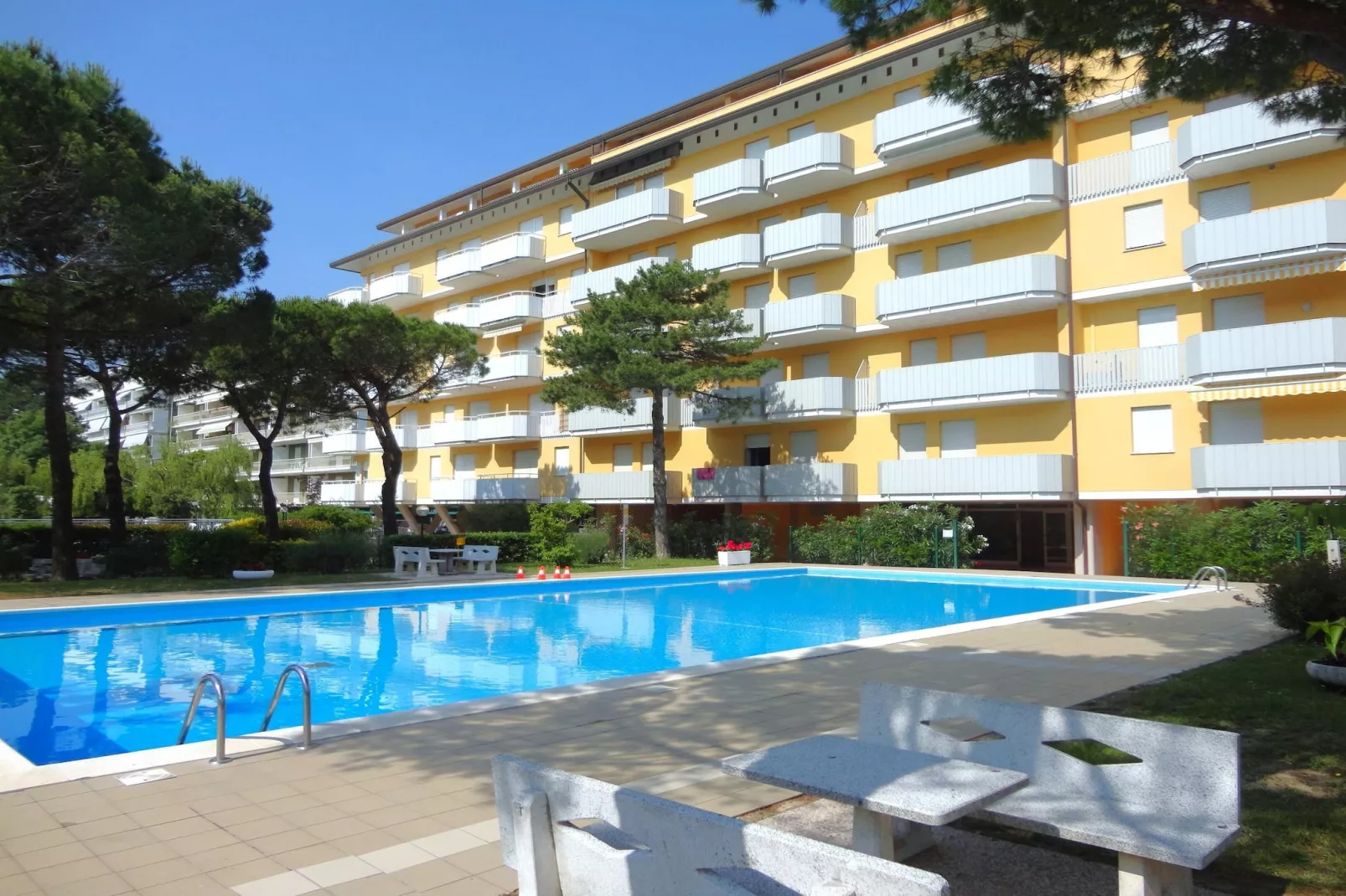 Aurora A5 - Piscine