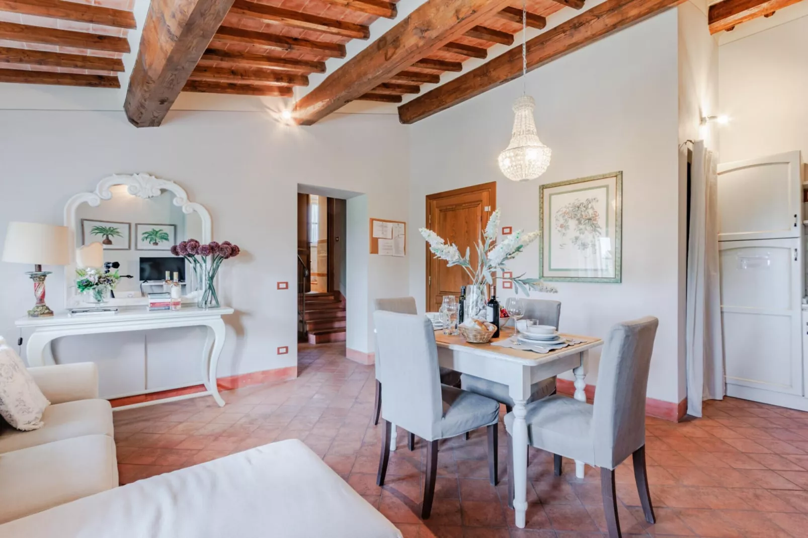 Anna Farmhouse Apartment in Wine Resort in Lucca - Esszimmer