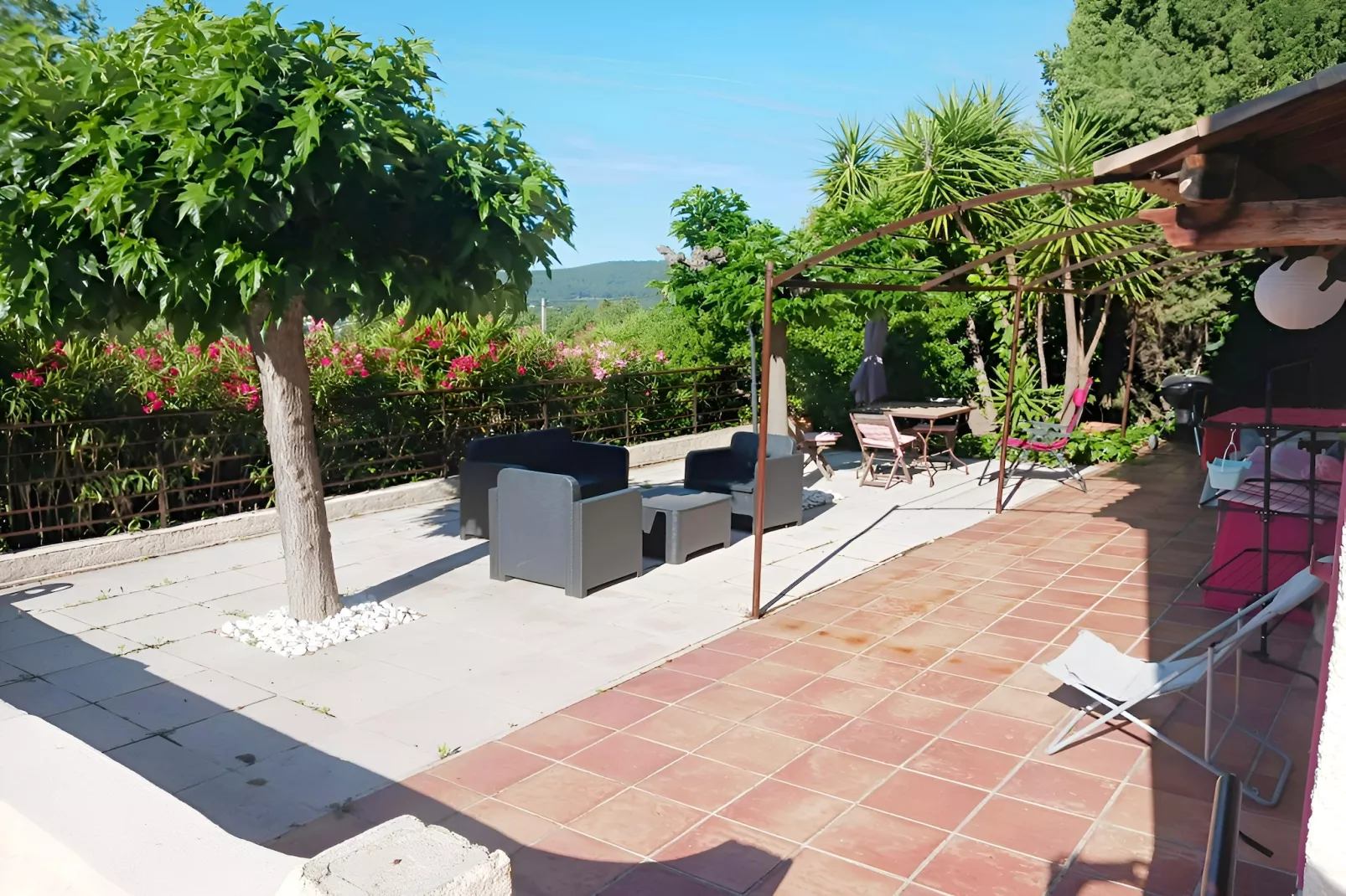Villa Draguignan - Terrasse/Balkon