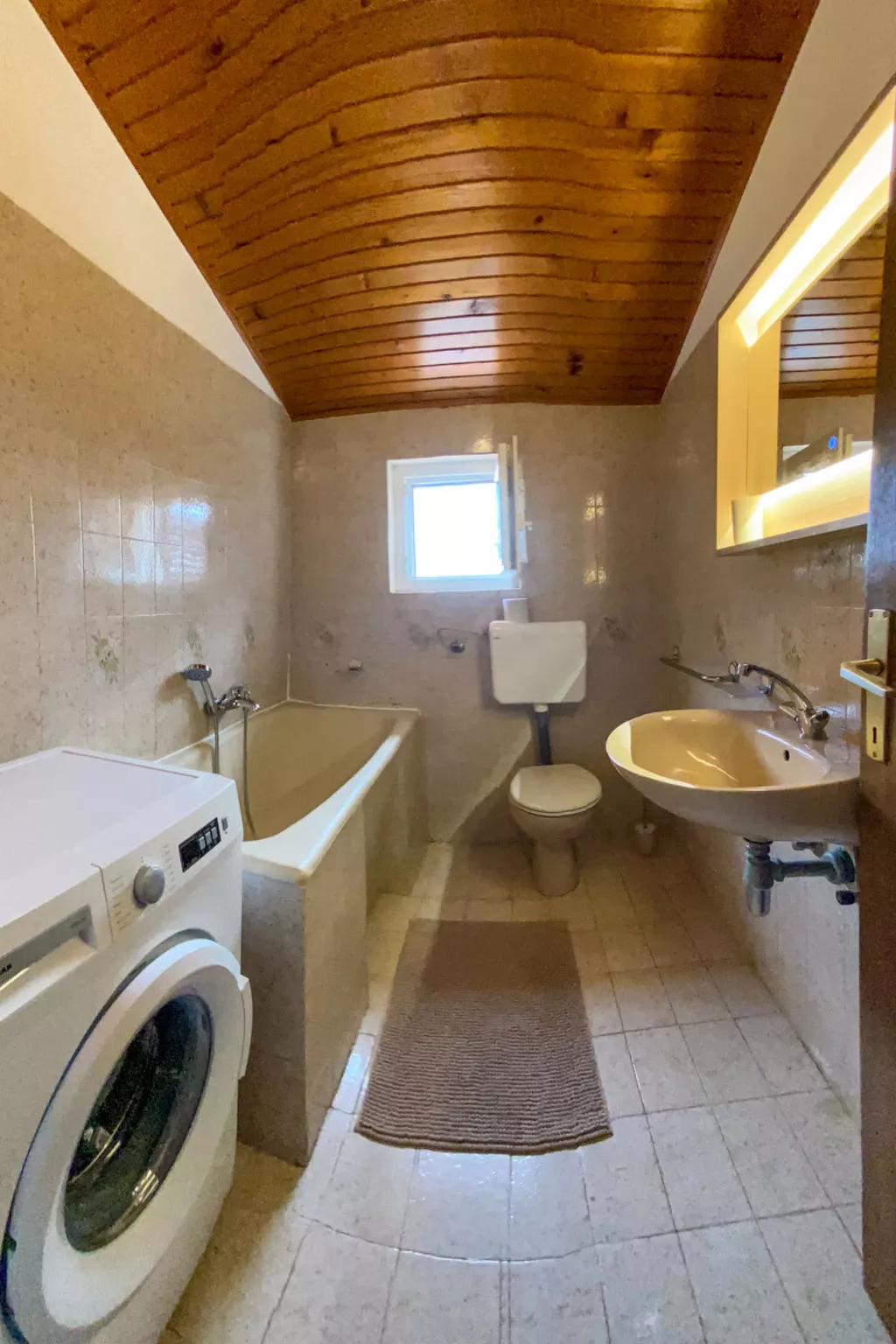 Apartment 616 - Dedans