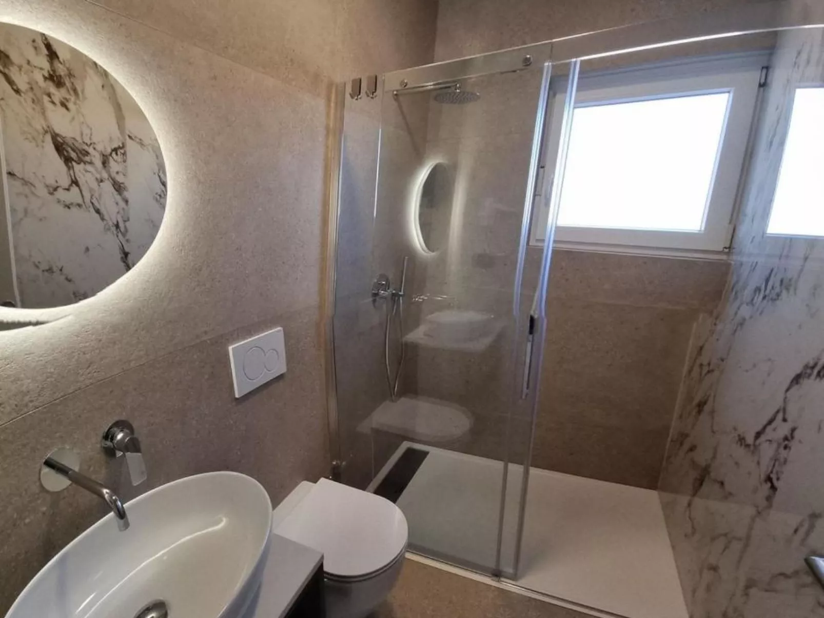 House 2306 - Inside