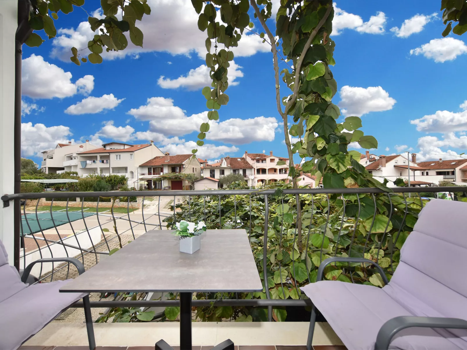 Apartment 1099 - Dehors