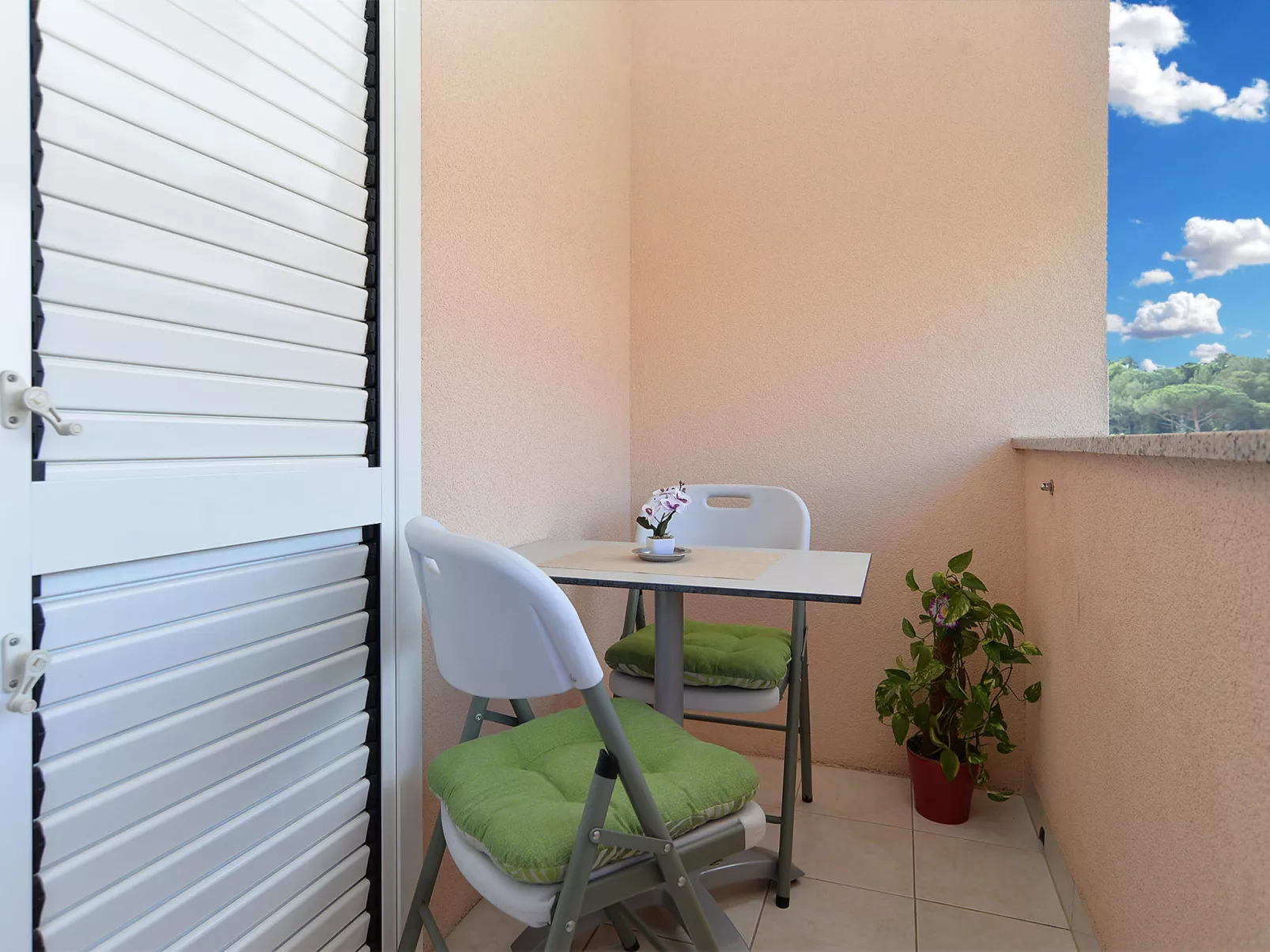 Apartment 2074 - Dedans