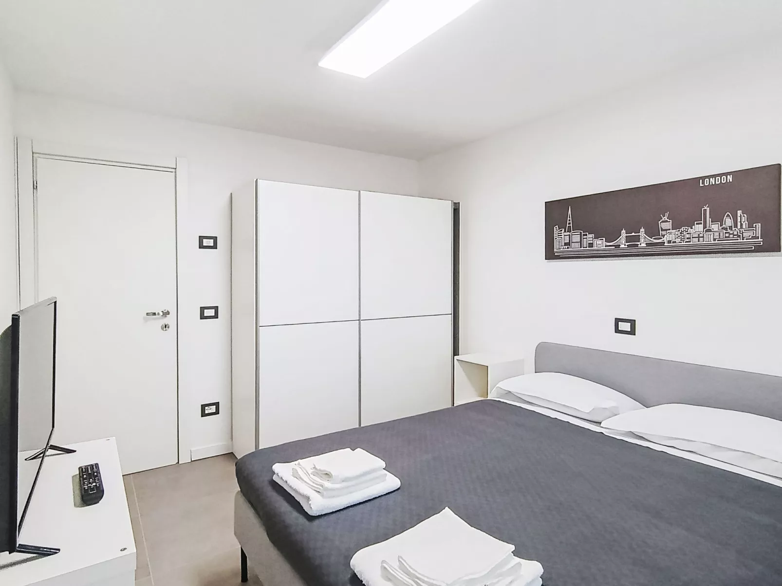MB Guest House - Inside