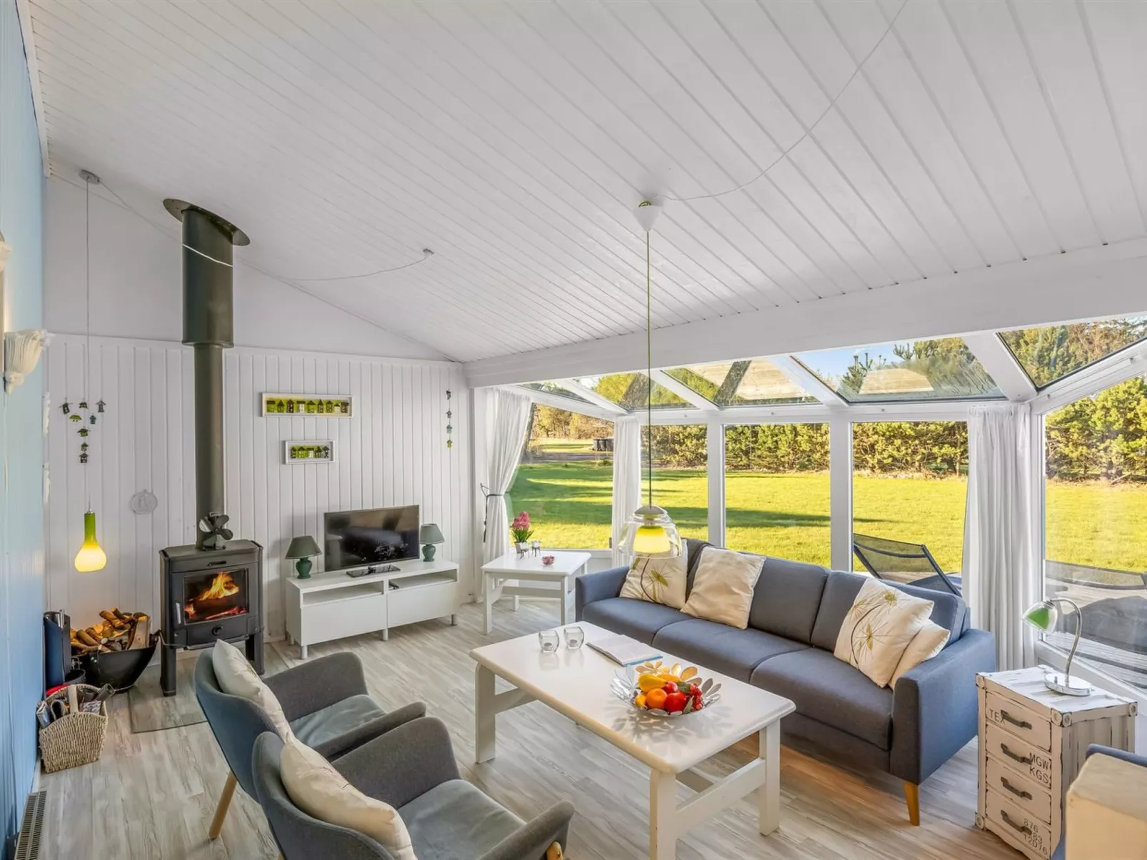 "Nedzad" - 500m from the sea - Drinnen