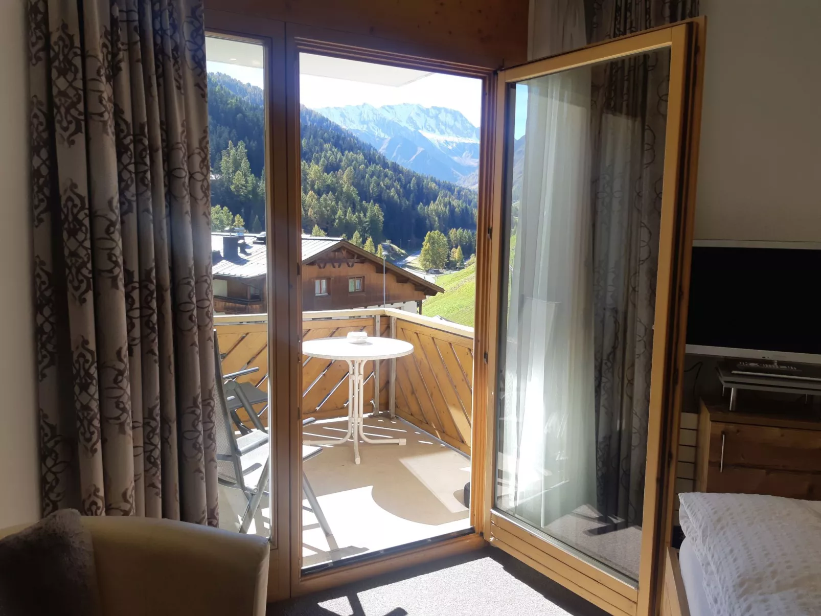 Appartements Alpin Live, (Samnaun-Laret) - Draußen