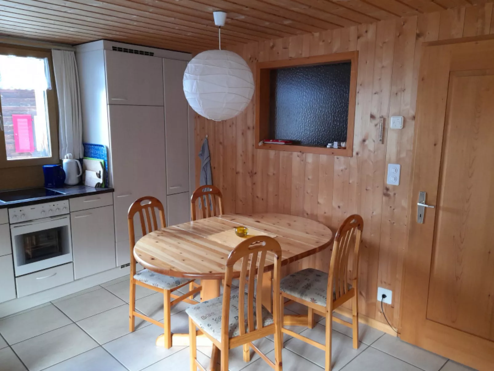 Ferienwohnungen Jörihus A&B, (Medels). - Inside