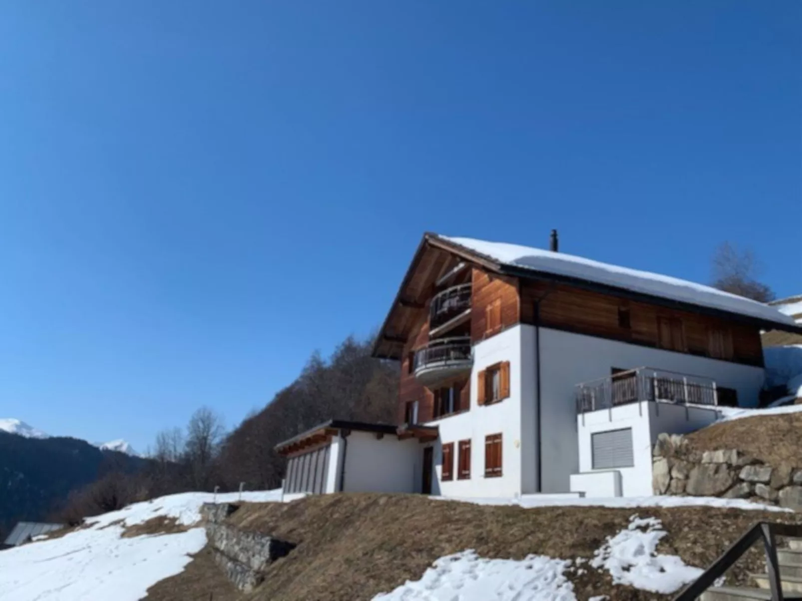 Haus Vicasa, Andiast, (Andiast). - Draußen