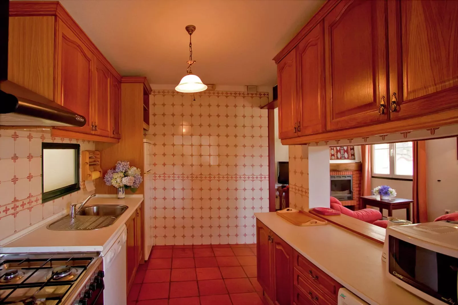 Quinta das Colmeias Cottage-Kitchen