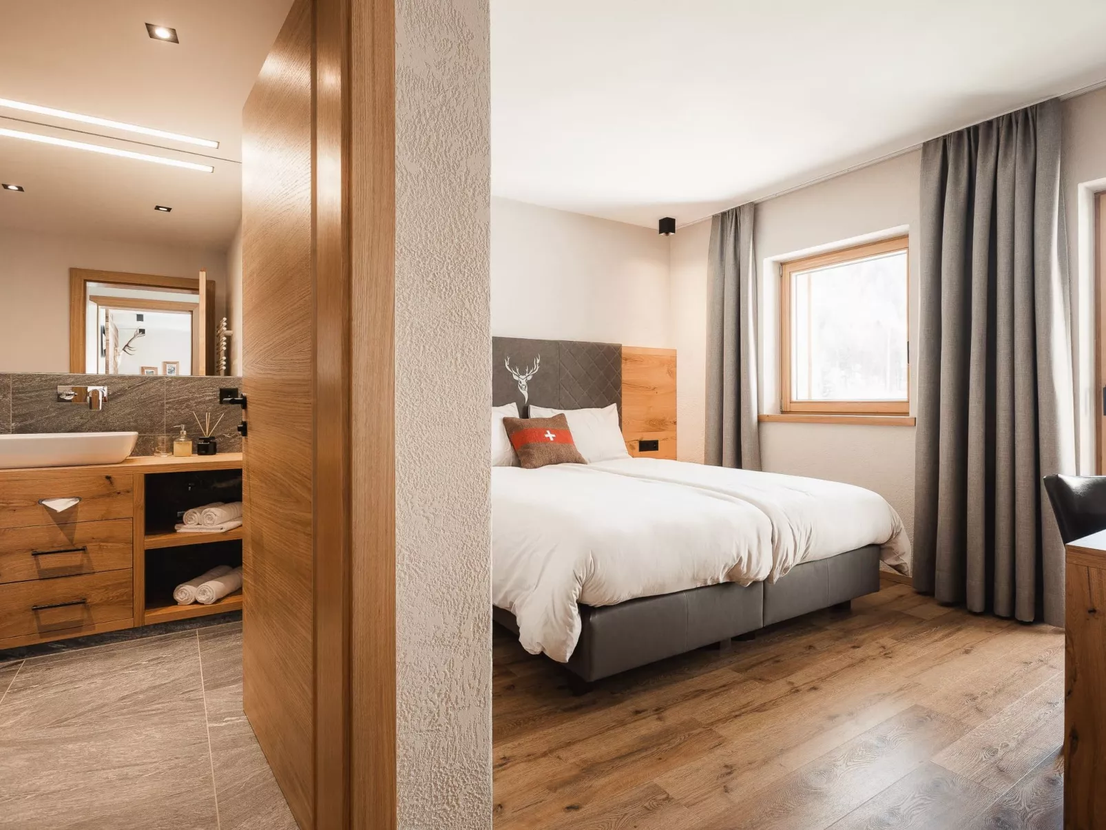 Avero Lodge, (Samnaun-Compatsch). - Drinnen
