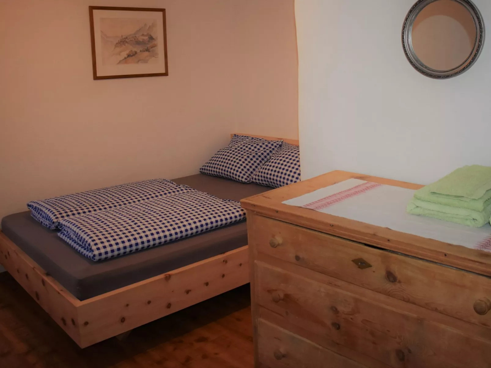 Agrotourismus Pütschai Josom, (Sta. Maria - Santa Maria Val Müstair). - Inside