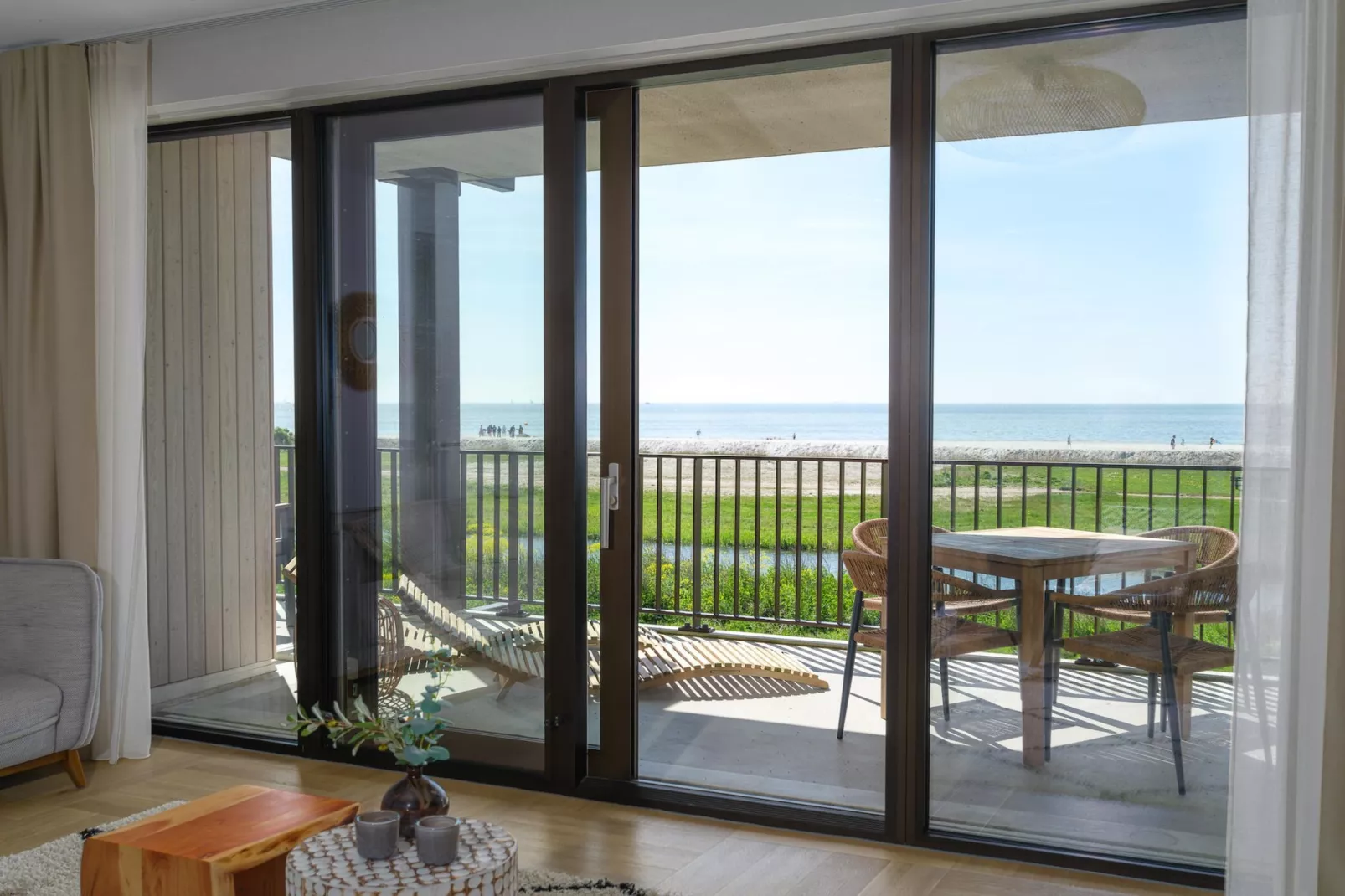 Luxury Beach Apartment | 4 Pers. - Terrasse/Balkon