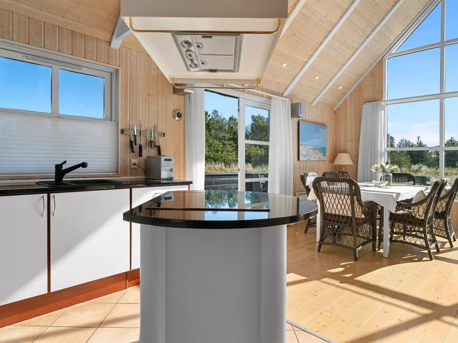 "Yanne" - 550m from the sea - Drinnen