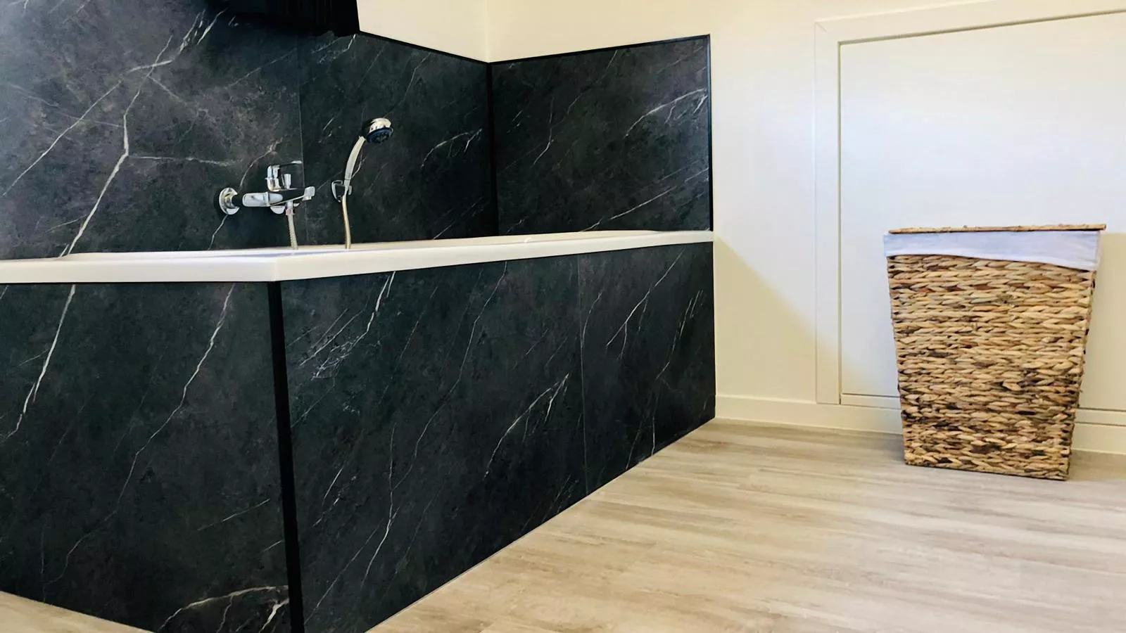 Lac Bleu 39 - Bathroom