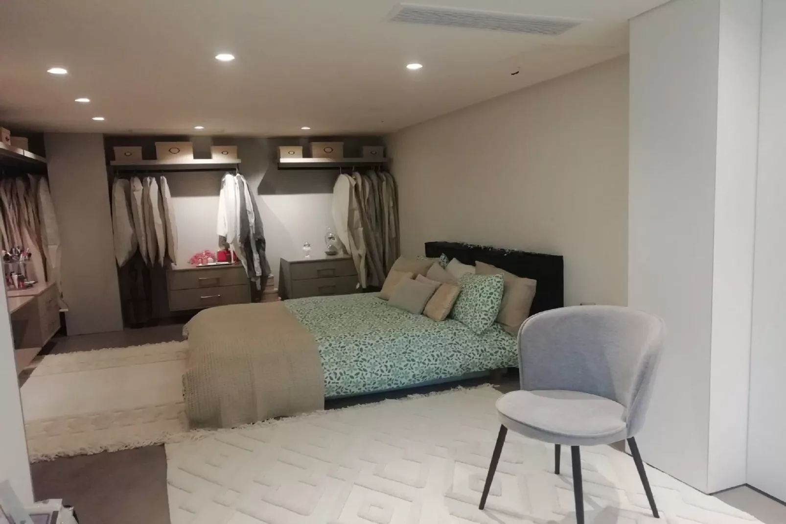 Luxury Villa at Vrahniou - Bedroom