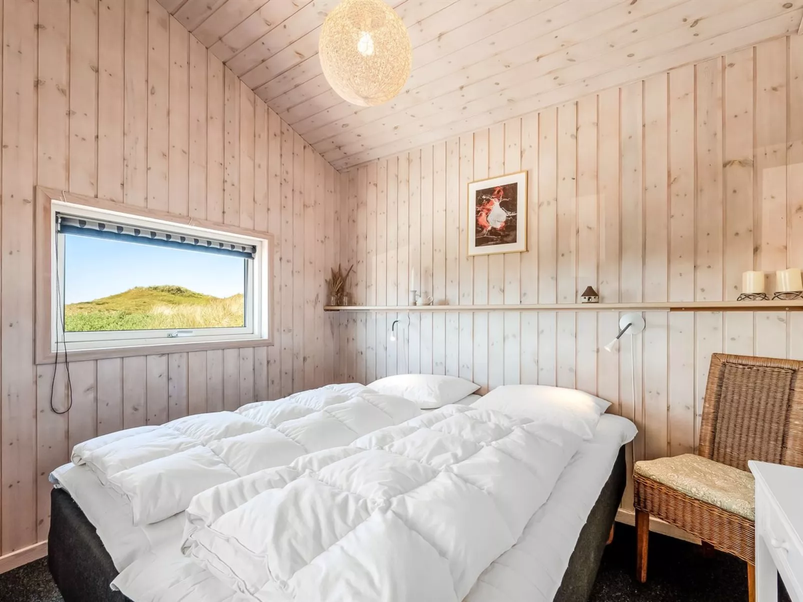 "Aurore" - 700m from the sea - Drinnen