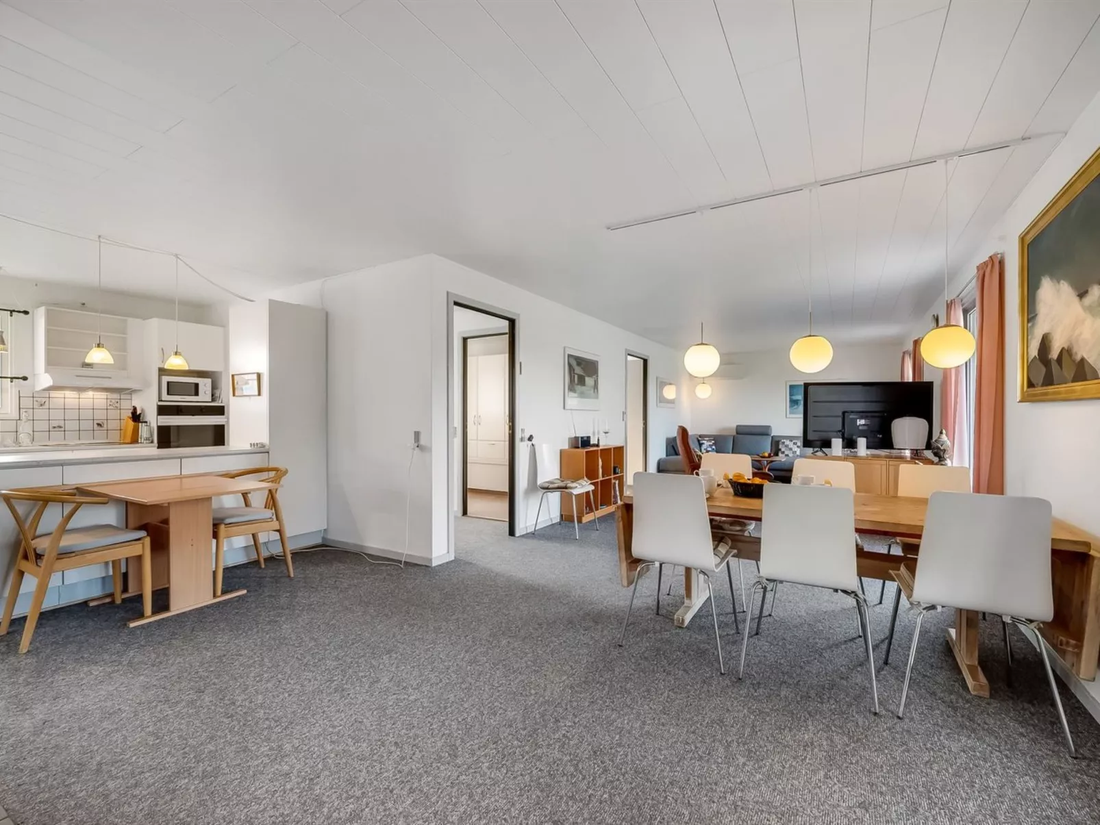 "Mads" - 400m from the sea - Drinnen
