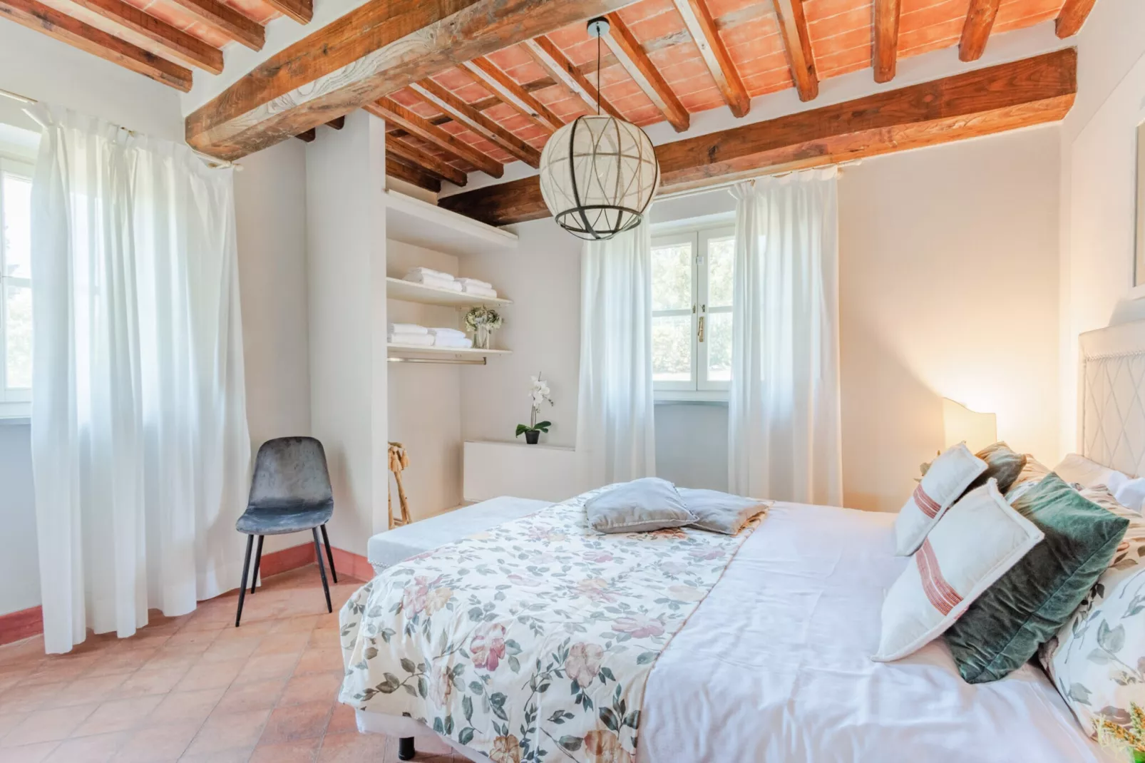 Elisa Farmhouse Apartment in Wine Resort - Schlafzimmer