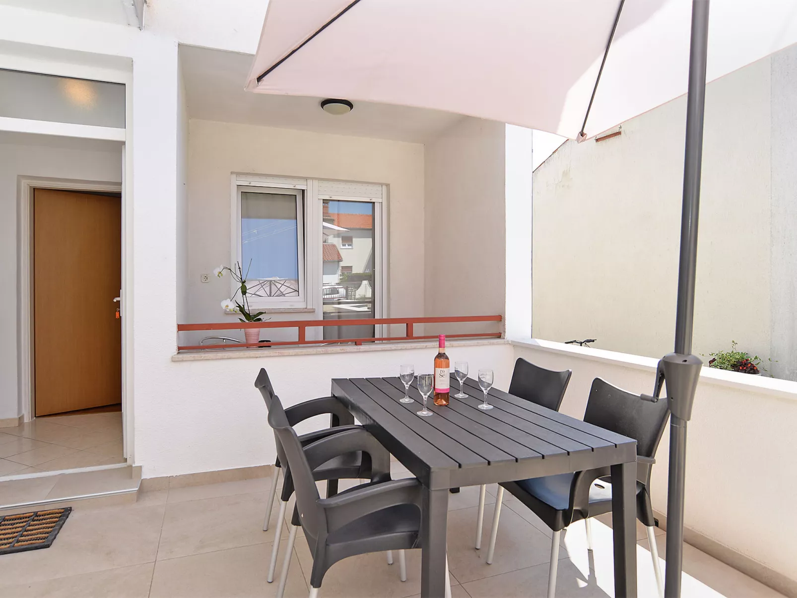 Apartment 1124 - Outside
