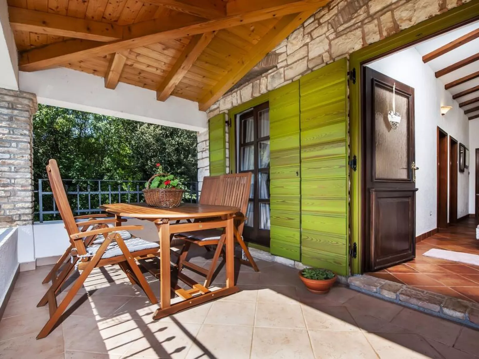 House 2041 - Dehors