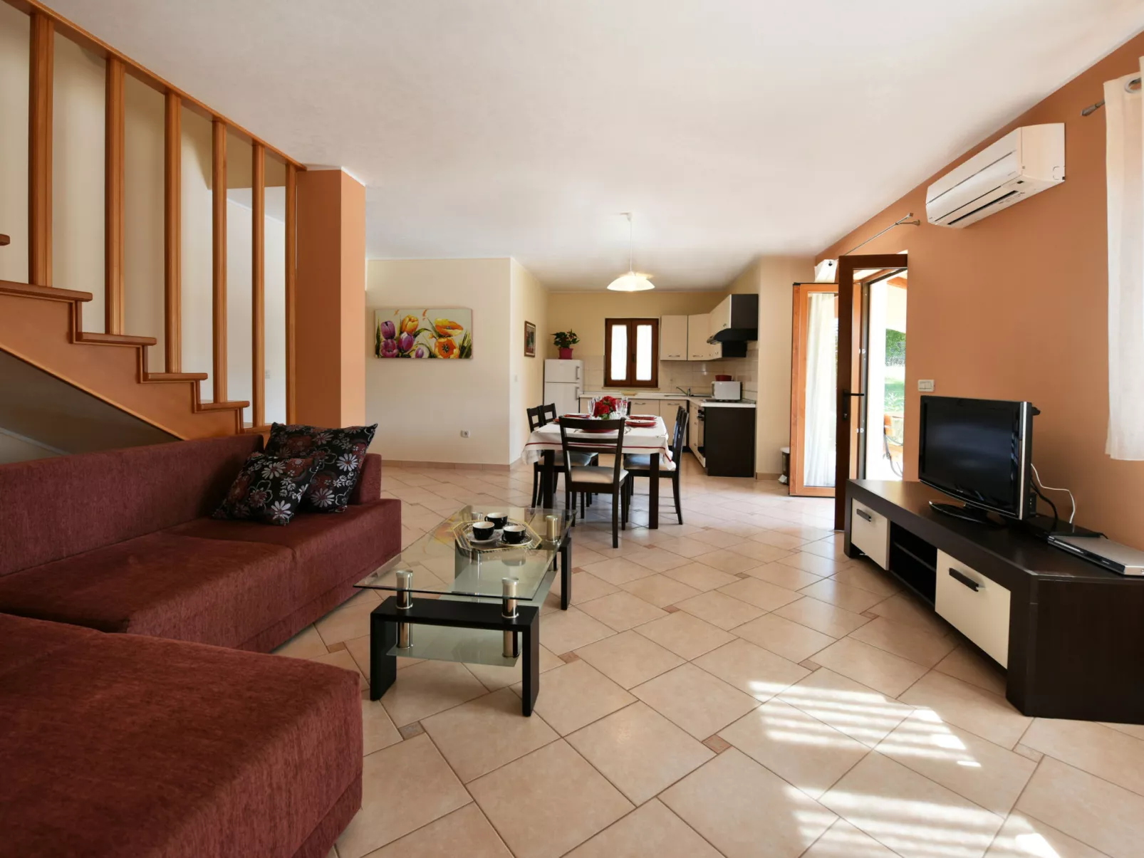 Villa 377 - Inside