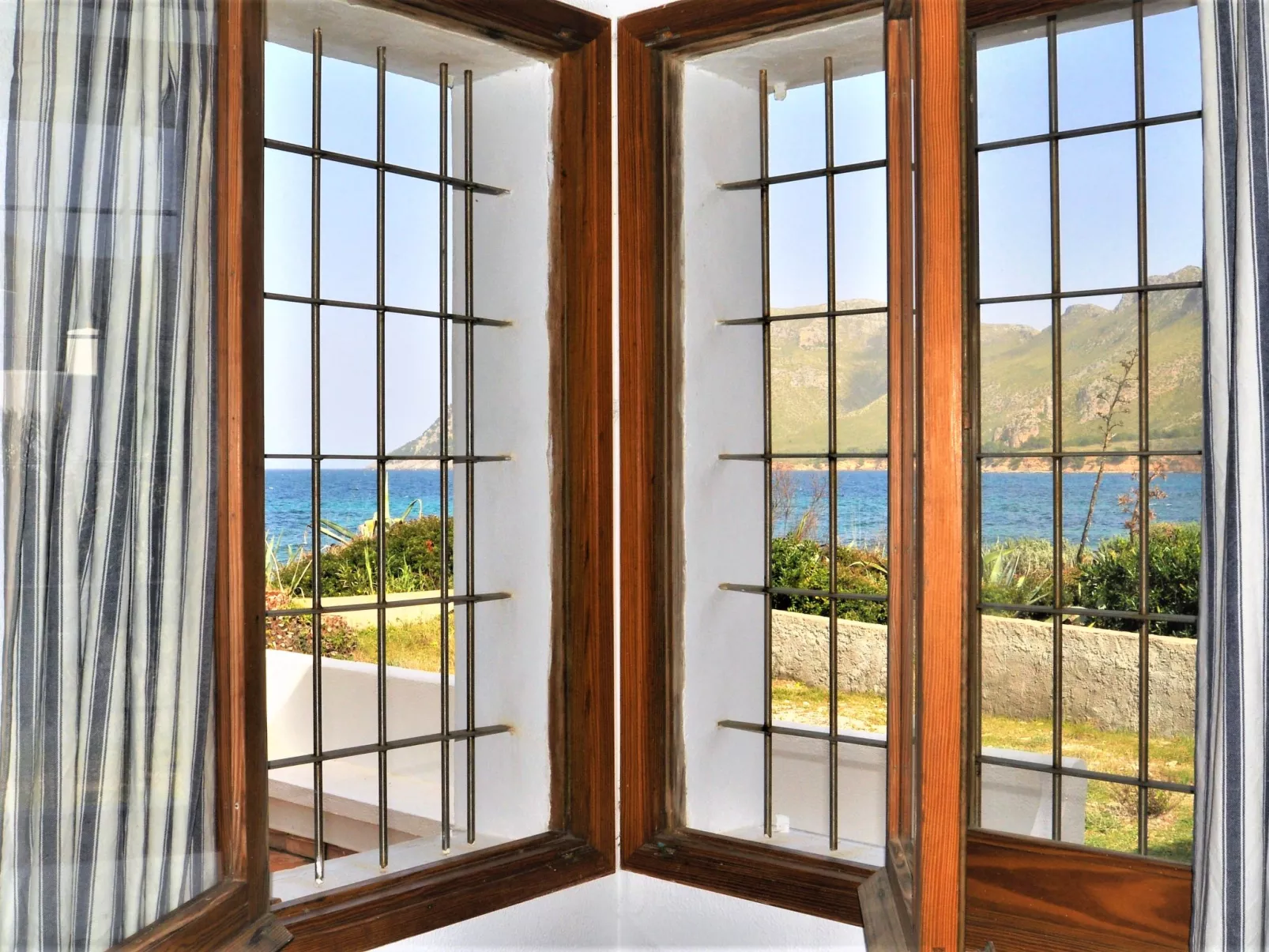 Villa XOROI con Piscina en Betlem (Mallorca) con vistas a la Bahía de Alcudia y - Inside