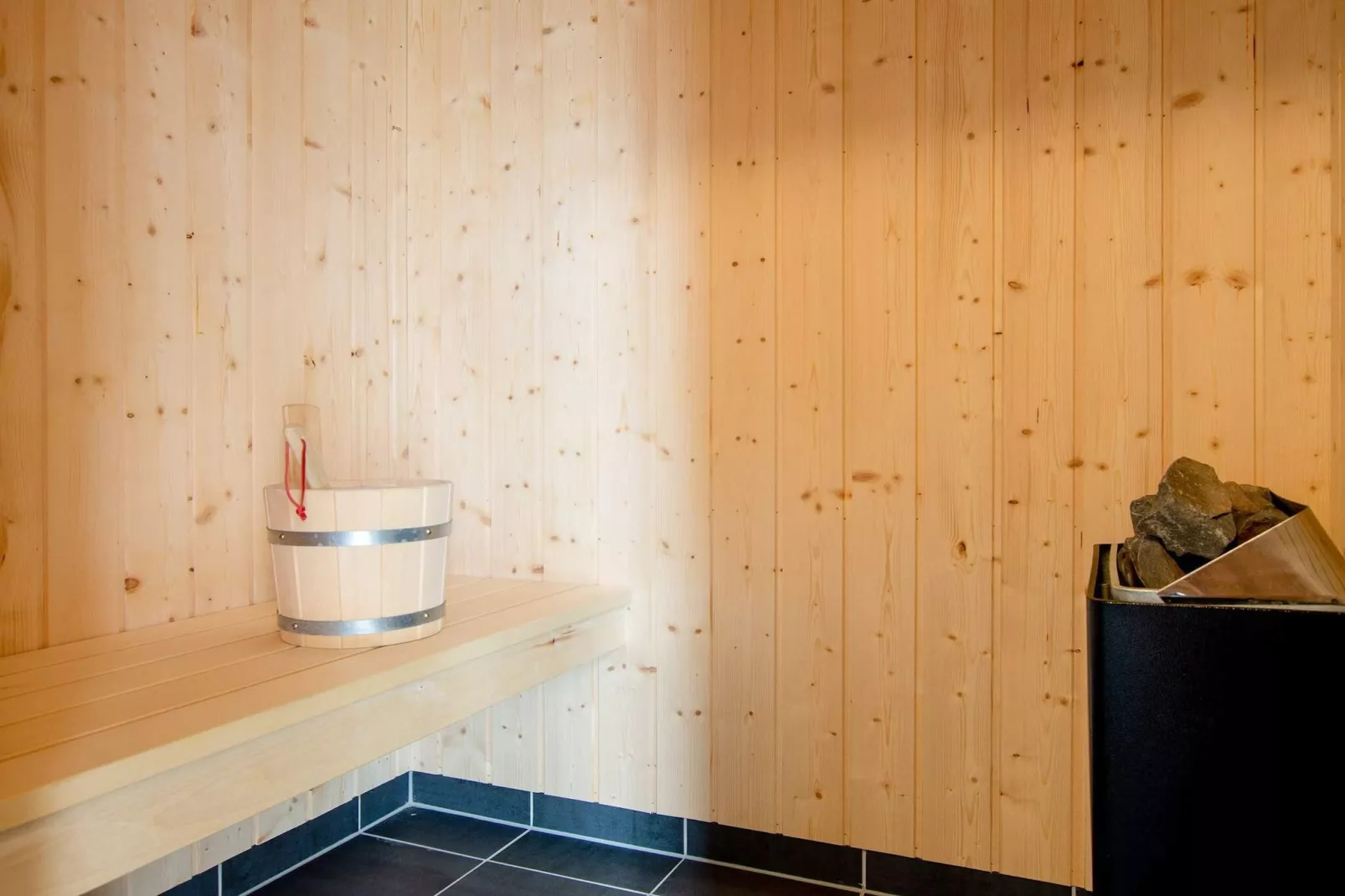 Séjournez près des eaux de Fehmarnsund - Sauna