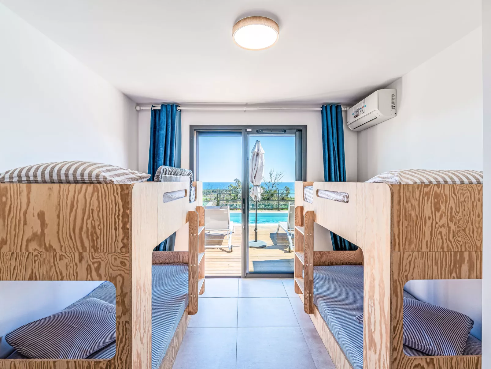Casa Minà - Inside