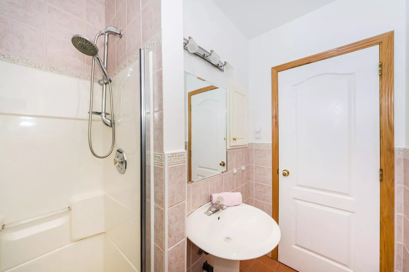 Beachfront apartment Mareo 5 - Badezimmer
