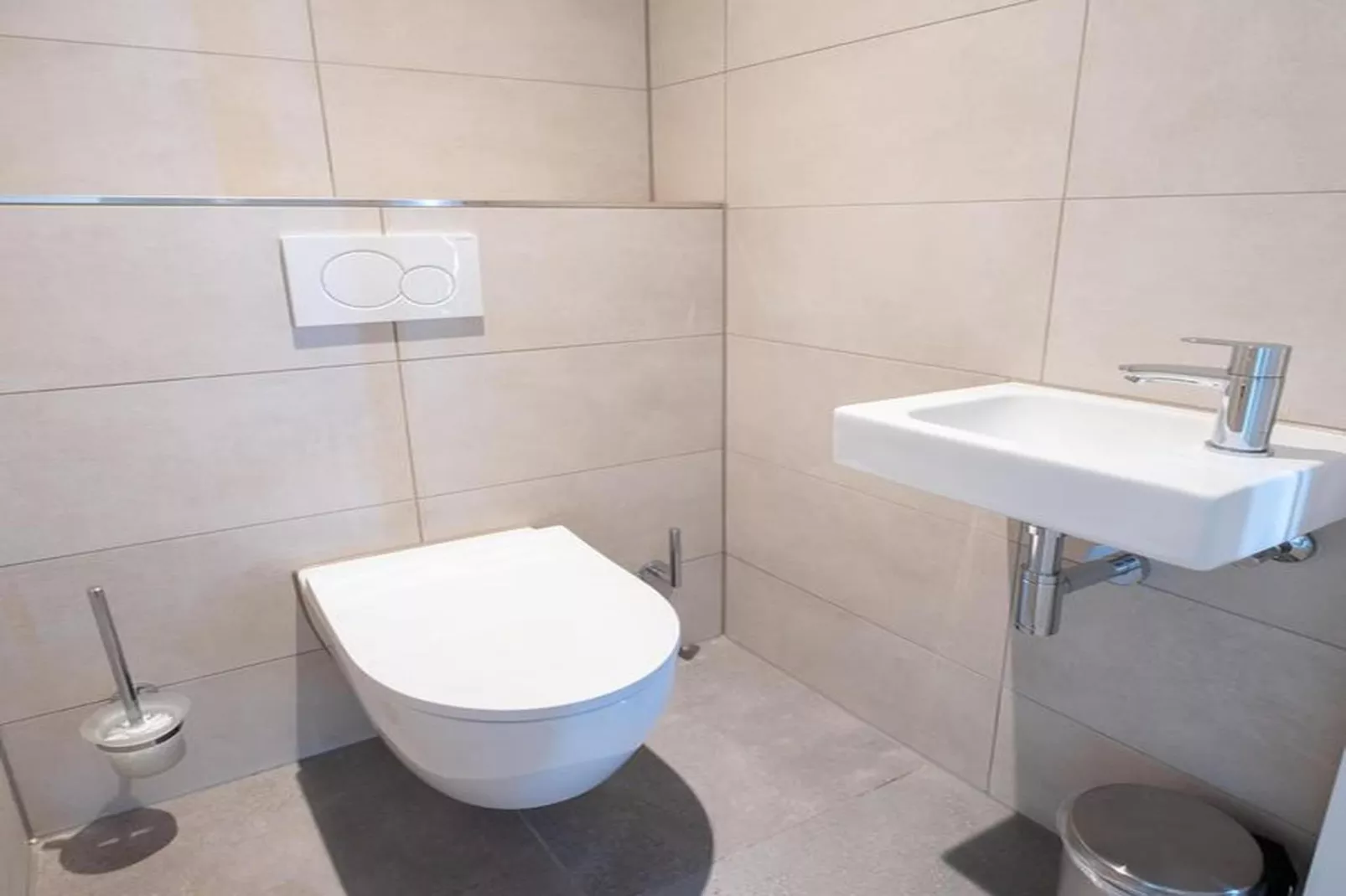 Luxury Beach Apartment | 6 Pers. - Badezimmer
