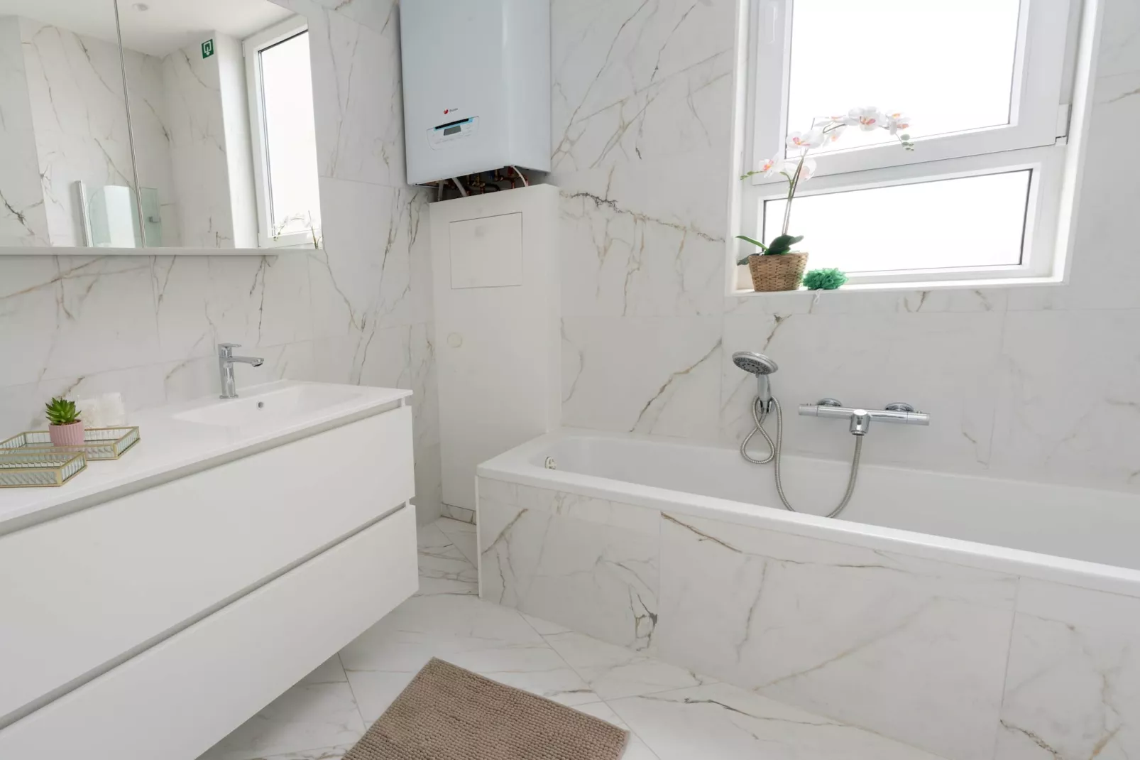 One Lux Stay 2BR/ 2BA Antwerp near Central Station - Salle de bain