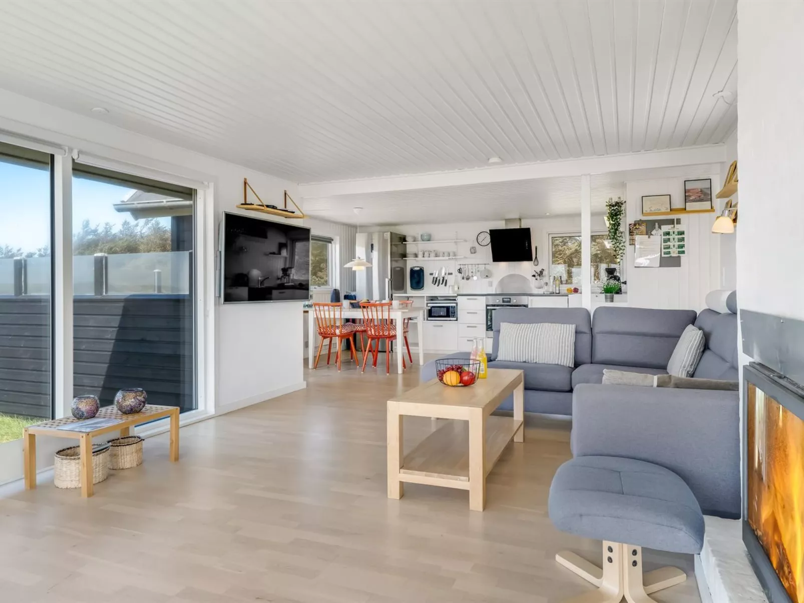 "Carelle" - 300m from the sea - Inside
