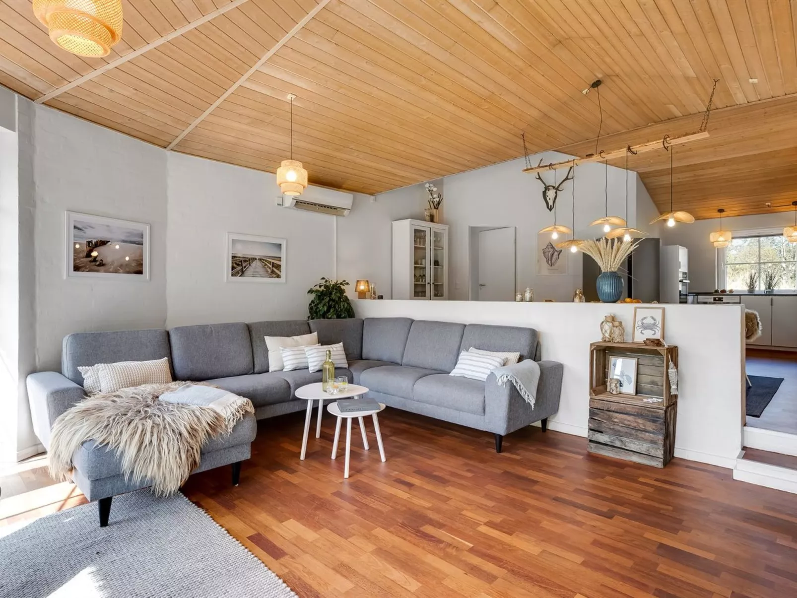 "Ingmund" - 2km from the sea - Inside