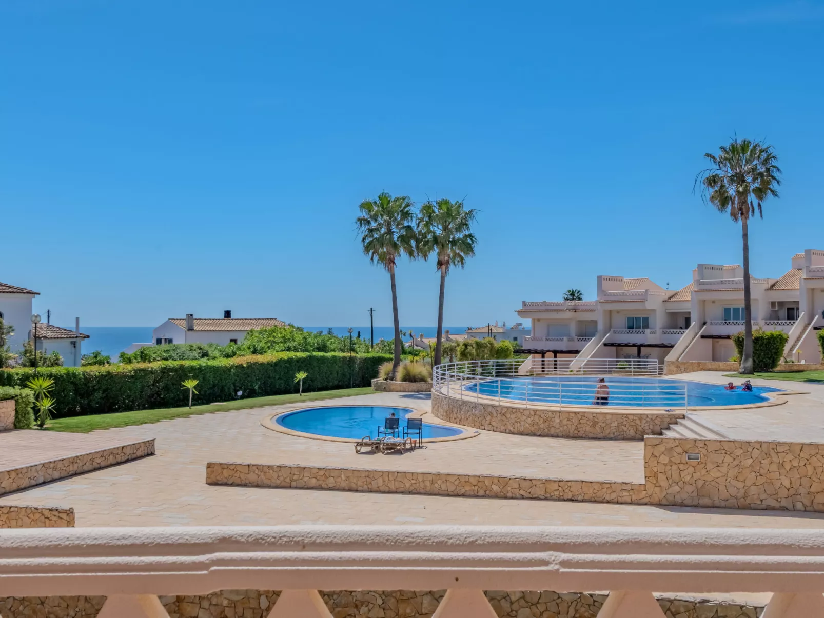 Cerro Aguia AM V2 - VIP Properties - Outside
