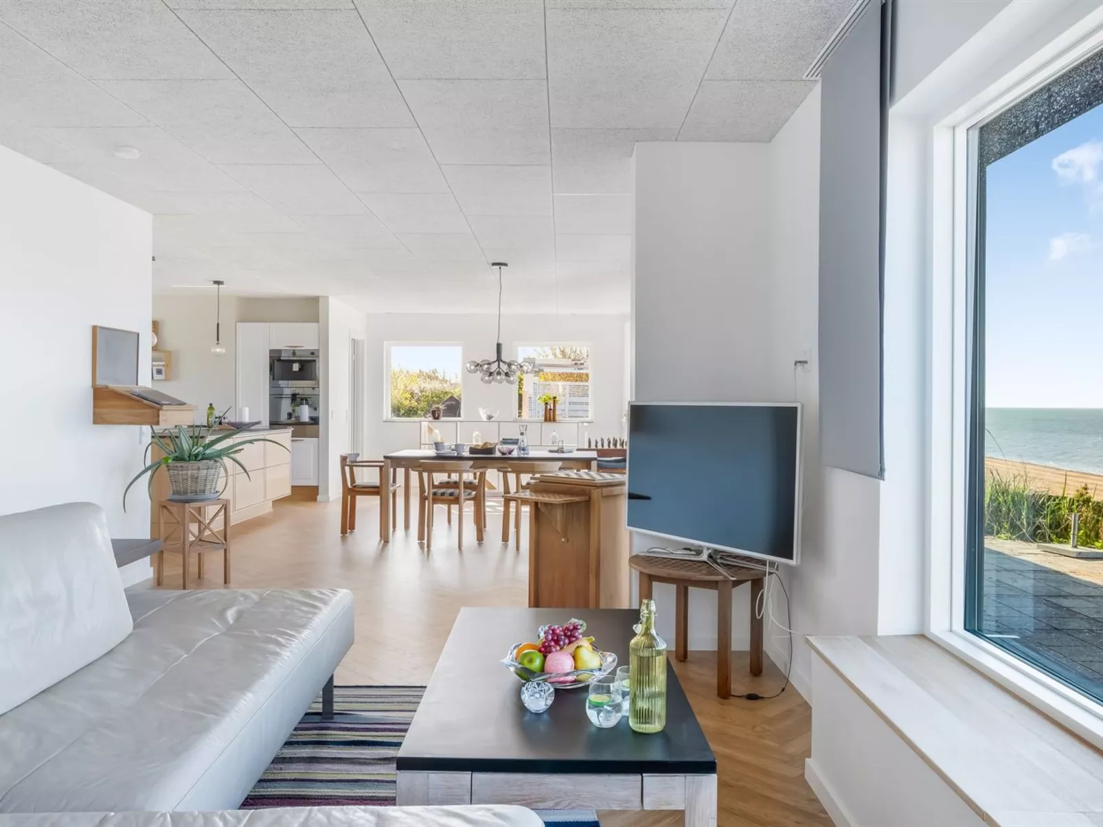 "Evamaria" - 10m from the sea - Inside