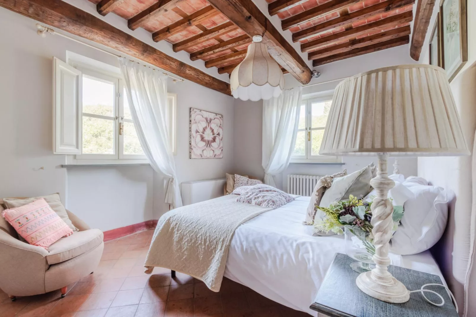 Jacopo Farmhouse Apartment in Wine Resort in Lucca - Bedroom