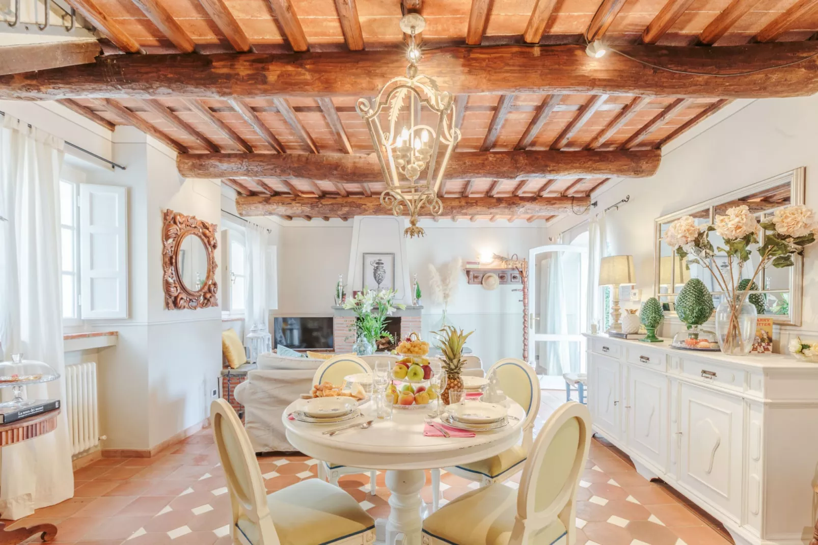 Rondini Farmhouse - Esszimmer