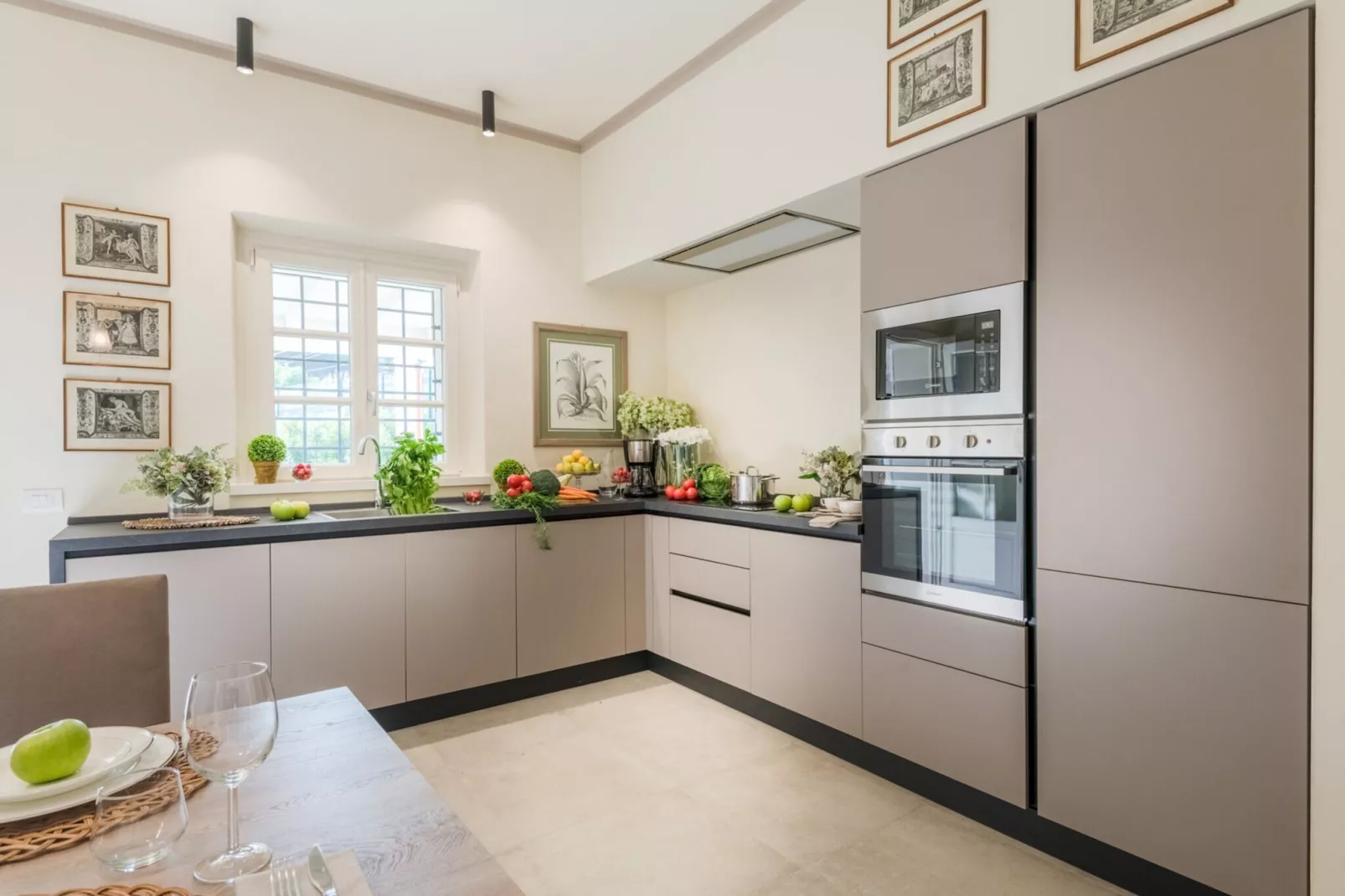 Egidio City Farmhouse - Kitchen