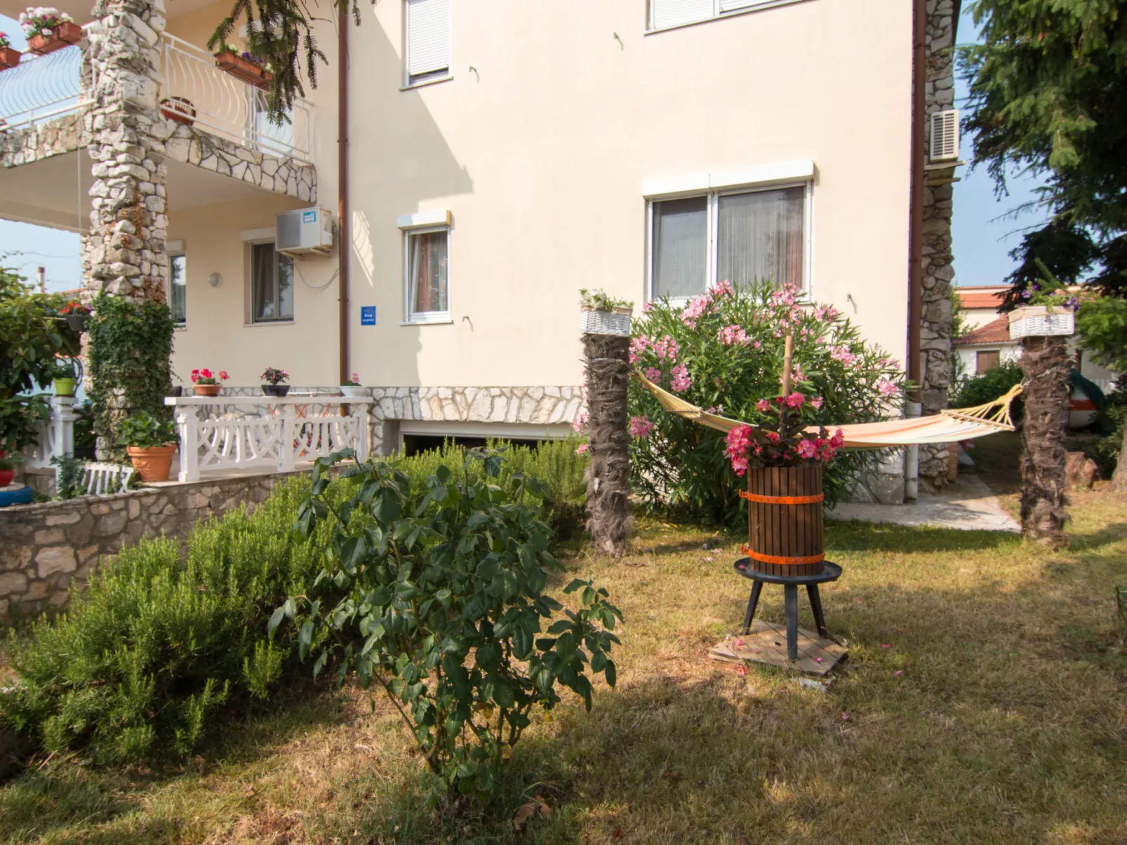 Apartment 354 - Draußen