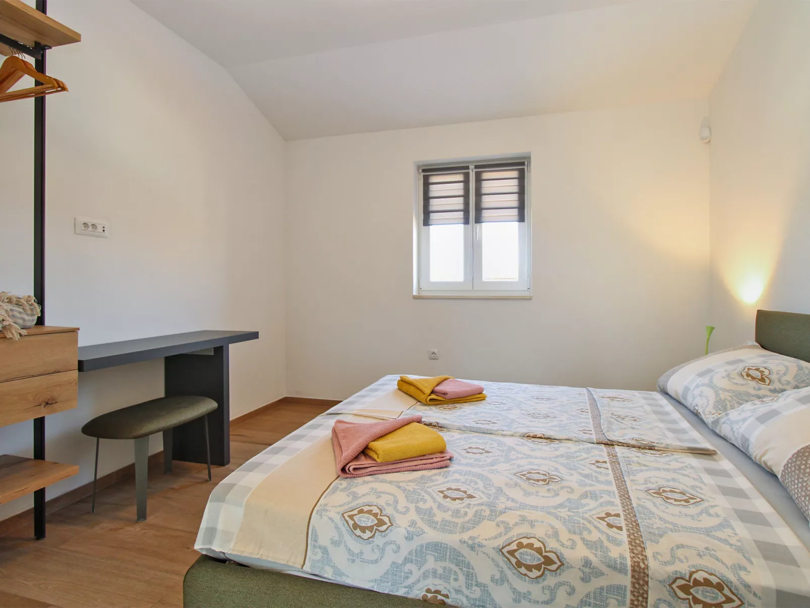House 2351 - Dedans