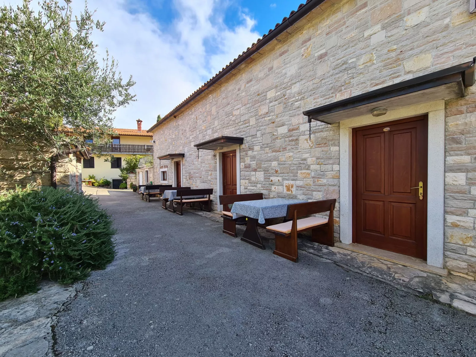 House 2134 - Dehors