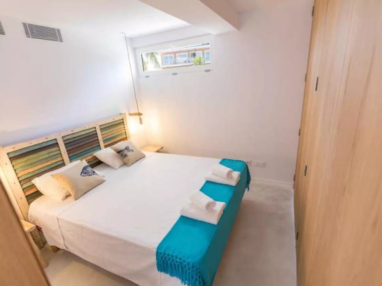 Tolle Wohnung in S'illot-Cala Morlanda mit Terrasse - Inside