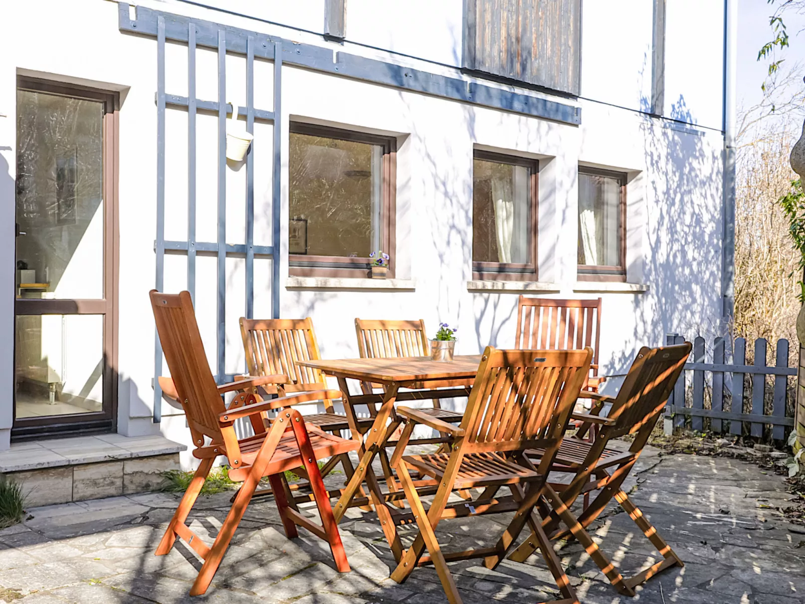 Ferienwohnung an der Bergkirche - Draußen