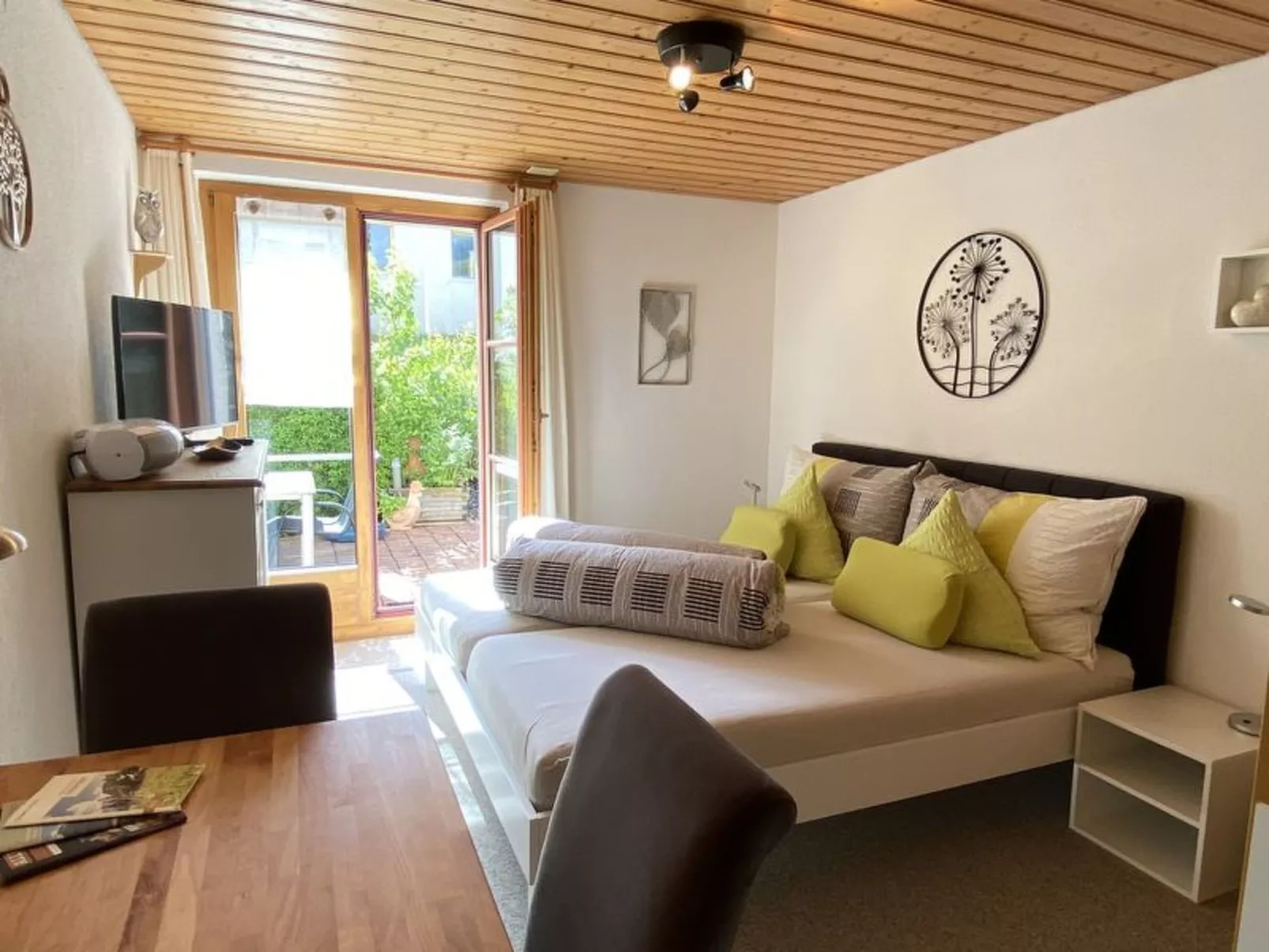 Ferienwohnungen Senda 495D, (Scuol). - Inside