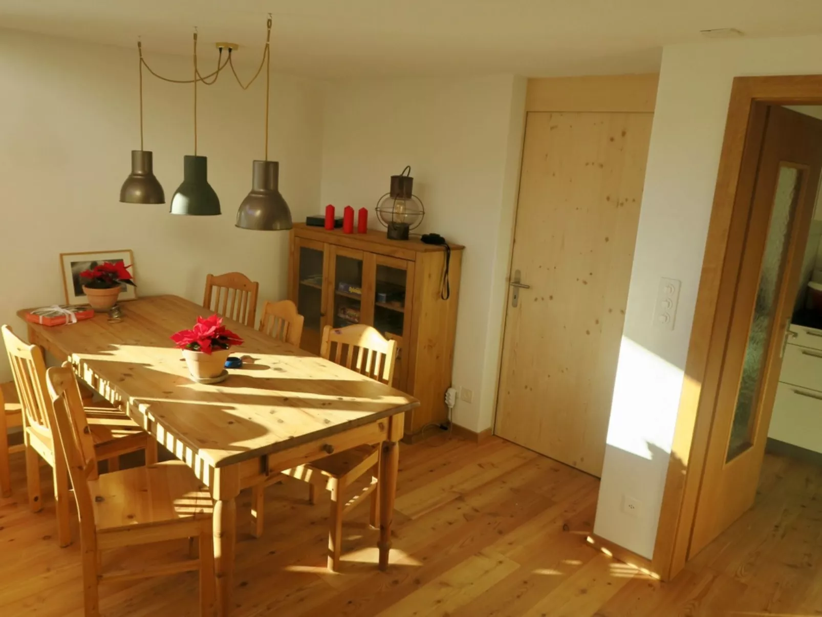 Casa Segnas/Lindt, (Segnas). - Drinnen