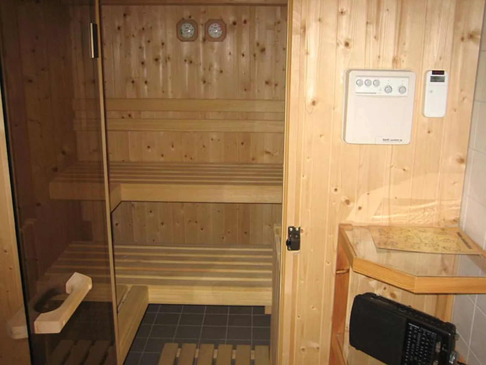 Casa Daida, (Flims Dorf), 31 - Drinnen